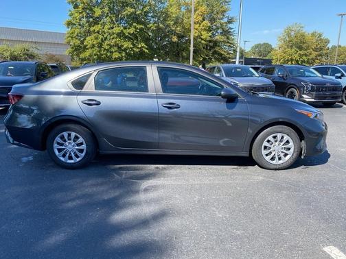 2024 Kia Forte LX
