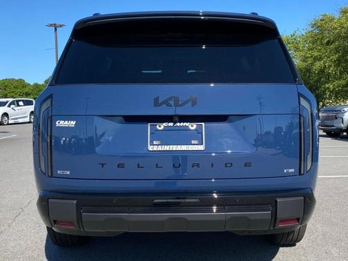 Midnight Black 2027 Kia Telluride SX