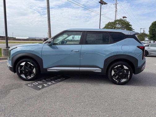 Blue Frost 2027 Kia Seltos EX