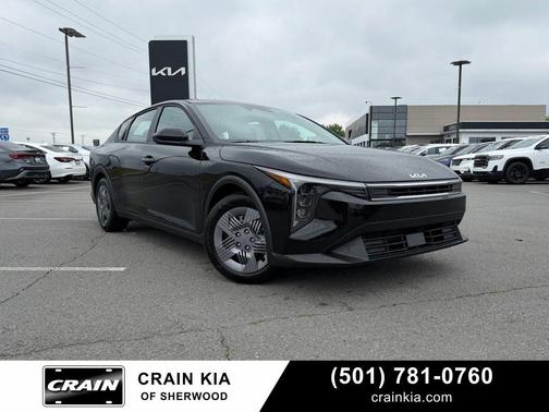 Aurora Black Pearl 2026 Kia K4 LX