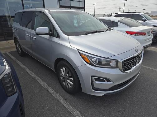 2021 Kia Sedona LX