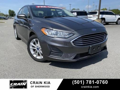 2020 Ford Fusion SE