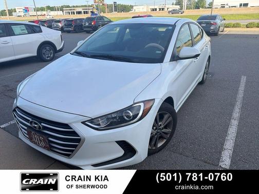 Quartz White Pearl 2018 Hyundai ELANTRA SEL