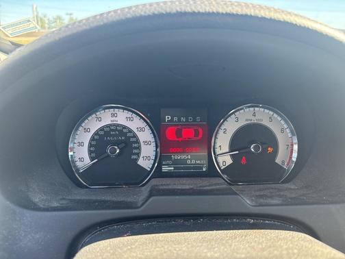 2011 Jaguar XF Base