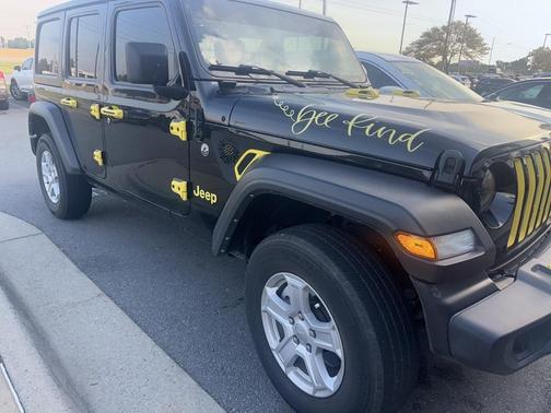 2022 Jeep Wrangler Unlimited Sport