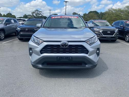 2019 Toyota RAV4 XLE