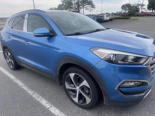 Caribbean Blue 2016 Hyundai TUCSON Limited