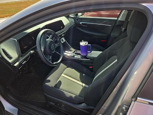 2021 Hyundai SONATA SEL