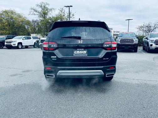 2025 Honda Pilot Elite