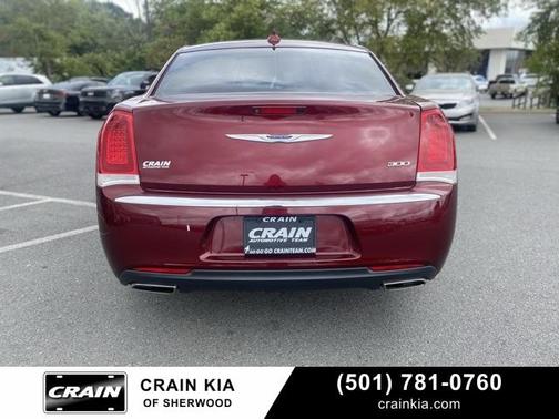 2019 Chrysler 300 Touring