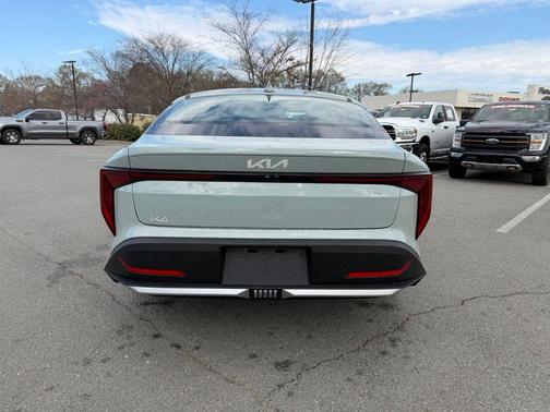 Haze 2026 Kia K4 LXS