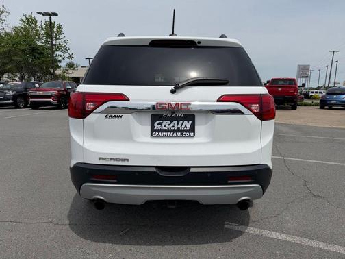 Summit White 2018 GMC Acadia SLT-1