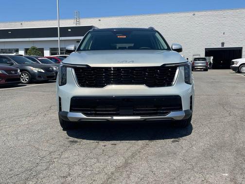 Ivory Silver 2026 Kia Sorento S