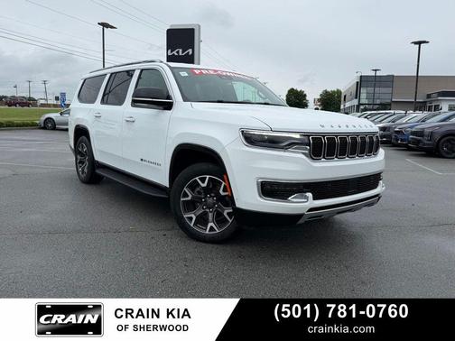 Bright White Clearcoat 2023 Jeep Wagoneer L Series III