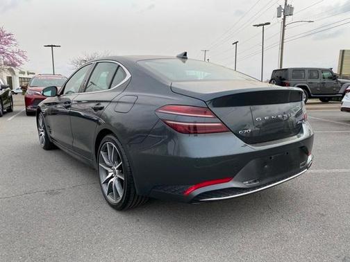 2023 Genesis G70 2.0T