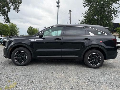 Ebony Black 2026 Kia Sorento S