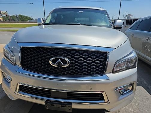 2017 INFINITI QX80 Base