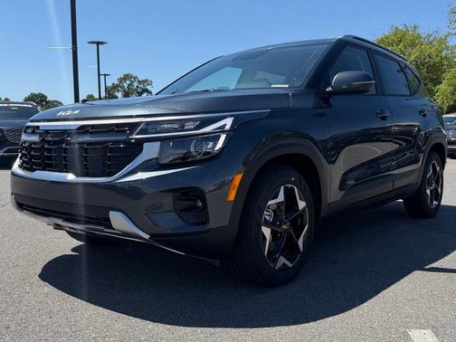 Gravity Gray 2026 Kia Seltos S