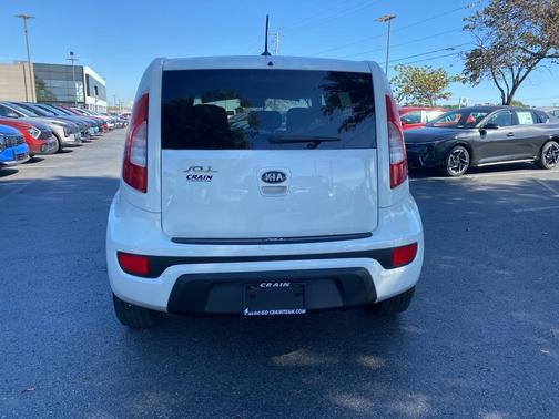 2013 Kia Soul Base