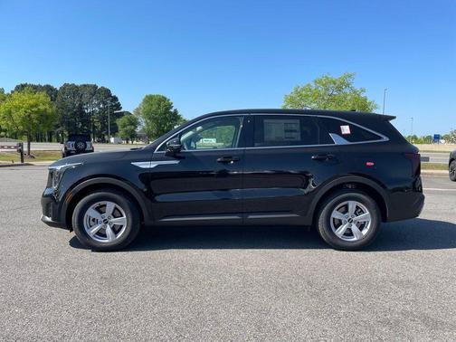 Ebony Black 2026 Kia Sorento LX