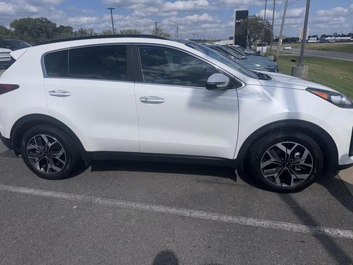 2021 Kia Sportage EX