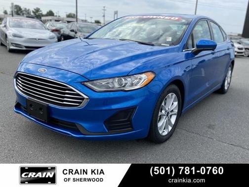 2020 Ford Fusion SE