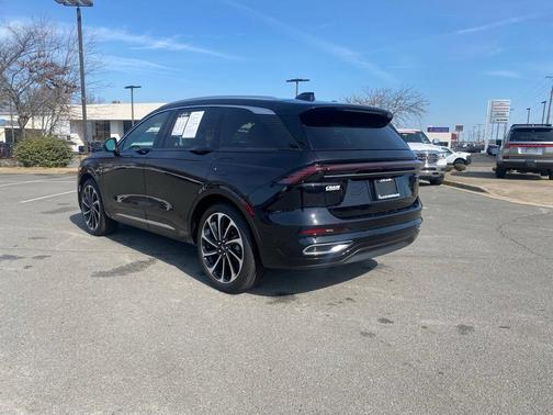 2024 Lincoln Nautilus Black Label