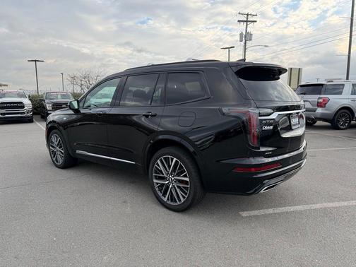 2025 Cadillac XT6 Sport AWD