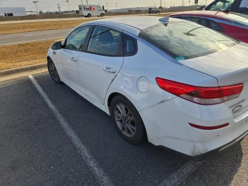 2020 Kia Optima LX