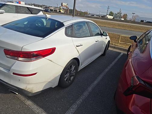 2020 Kia Optima LX