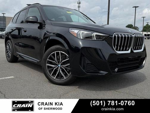 Black Sapphire Metallic 2025 BMW X1 xDrive28i