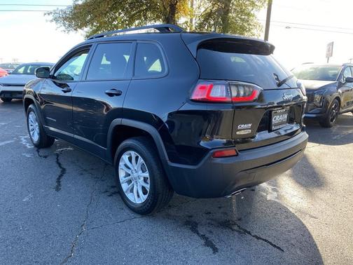 2022 Jeep Cherokee Latitude Lux