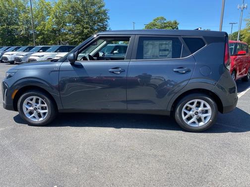 2025 Kia Soul S