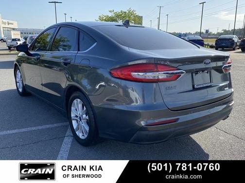 2020 Ford Fusion SE