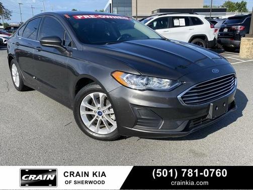 2020 Ford Fusion SE