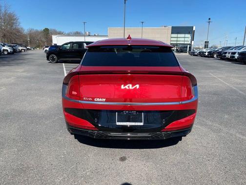2025 Kia EV6 Wind