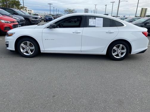 2022 Chevrolet Malibu 1LS