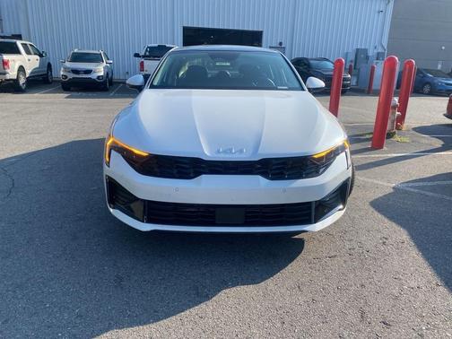 2025 Kia K5 EX