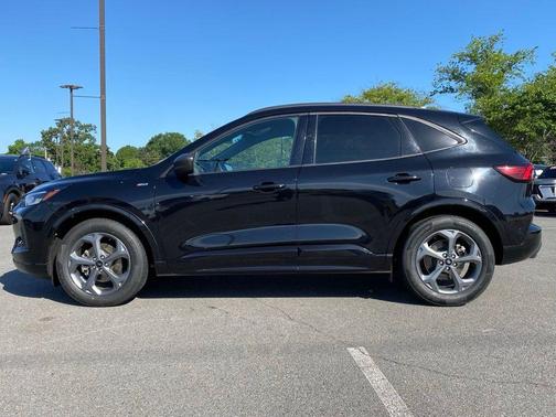 Agate Black Metallic 2024 Ford Escape ST-Line