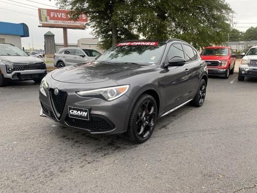 2022 Alfa Romeo Stelvio Veloce