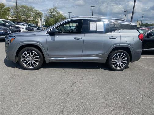 2024 GMC Terrain Denali