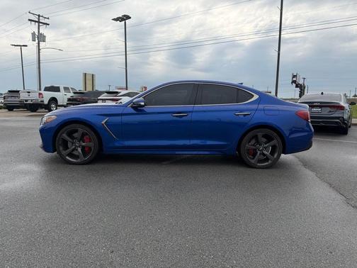 Mallorca Blue 2019 Genesis G70 3.3T Advanced