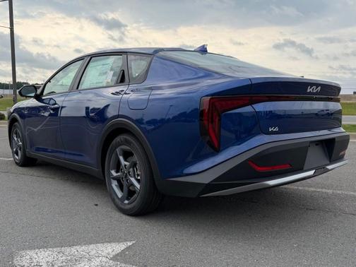 Deep Sea Blue 2026 Kia K4 LXS