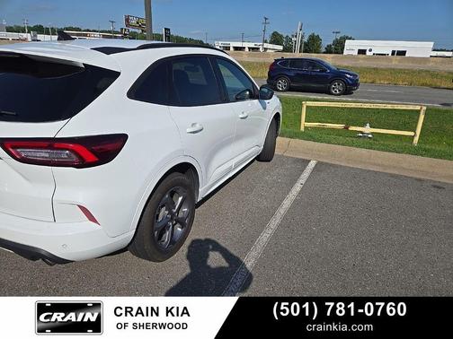 Oxford White 2023 Ford Escape ST-Line