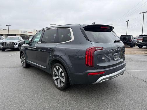 2020 Kia Telluride S