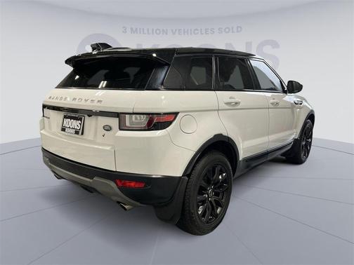 Photo 5 of 25 of 2019 Land Rover Range Rover Evoque SE Premium