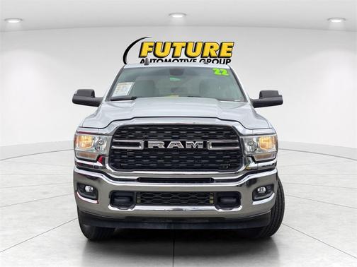 2022 RAM 2500 Big Horn Crew Cab 4x4 6'4' Box