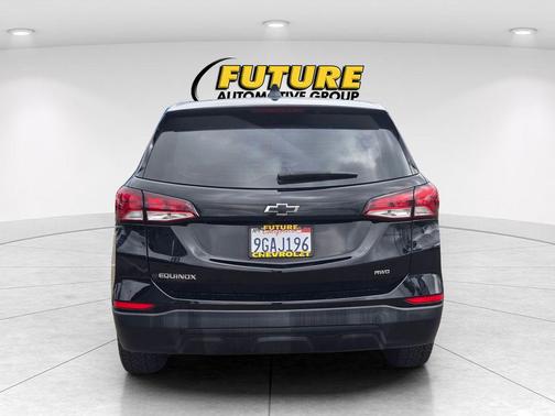 Mosaic Black Metallic 2023 Chevrolet Equinox LS