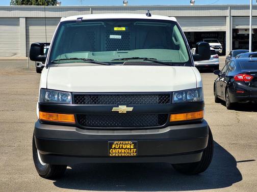 Summit White 2026 Chevrolet Express 2500 Work Van