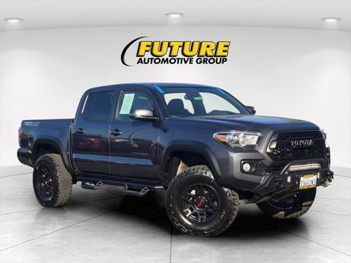 2022 Toyota Tacoma TRD Off Road